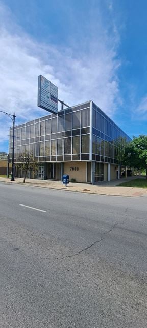 100% Occupied | 12.3% Cap Office Investment Opportunity
