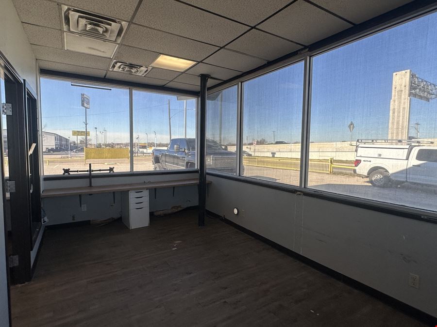 +/- 4.2 Acres on Interstate 30
