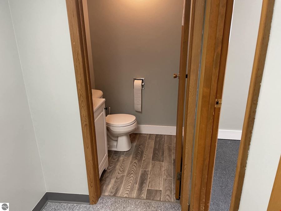 112 John Street, Lake City, MI, 49651