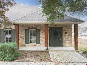 Professional Office Suite on Bluebonnet Blvd