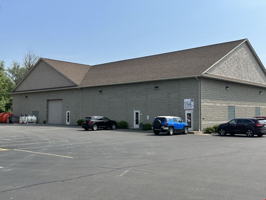 15,000+/- Retail/Office Space