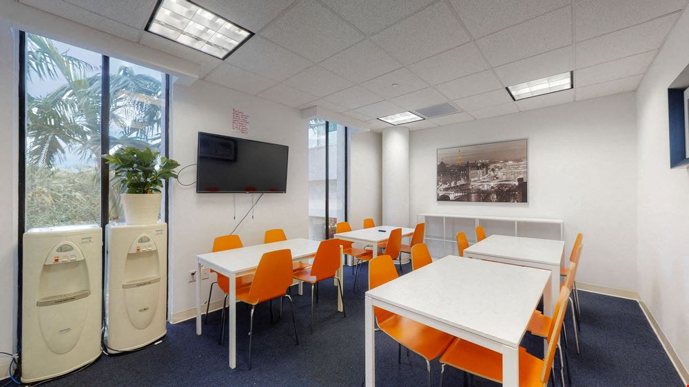 Office property in Miami, FL