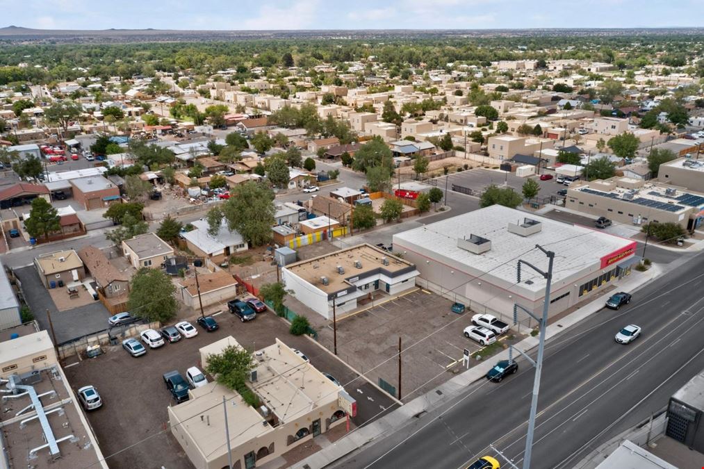 4-SUITE RETAIL/OFFICE · INVESTMENT/OWNER USER