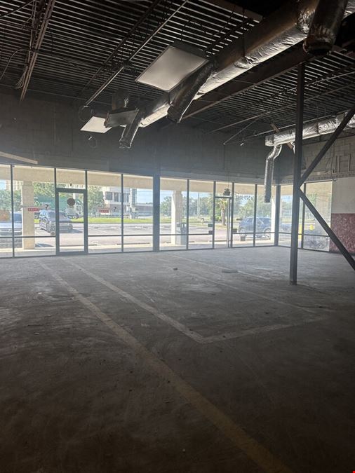 2000 Mcmillan Ave