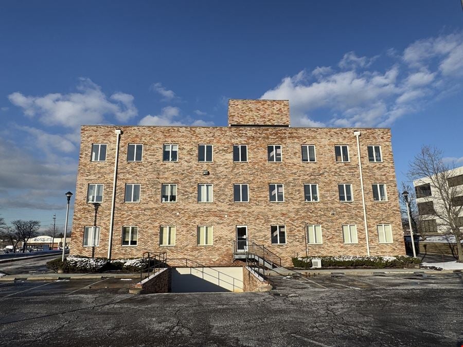 Chagrin Commerce Building