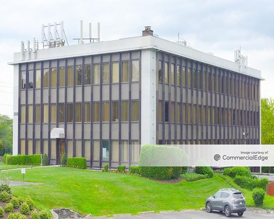 Preview of Office space for Rent at 350 Jericho Turnpike