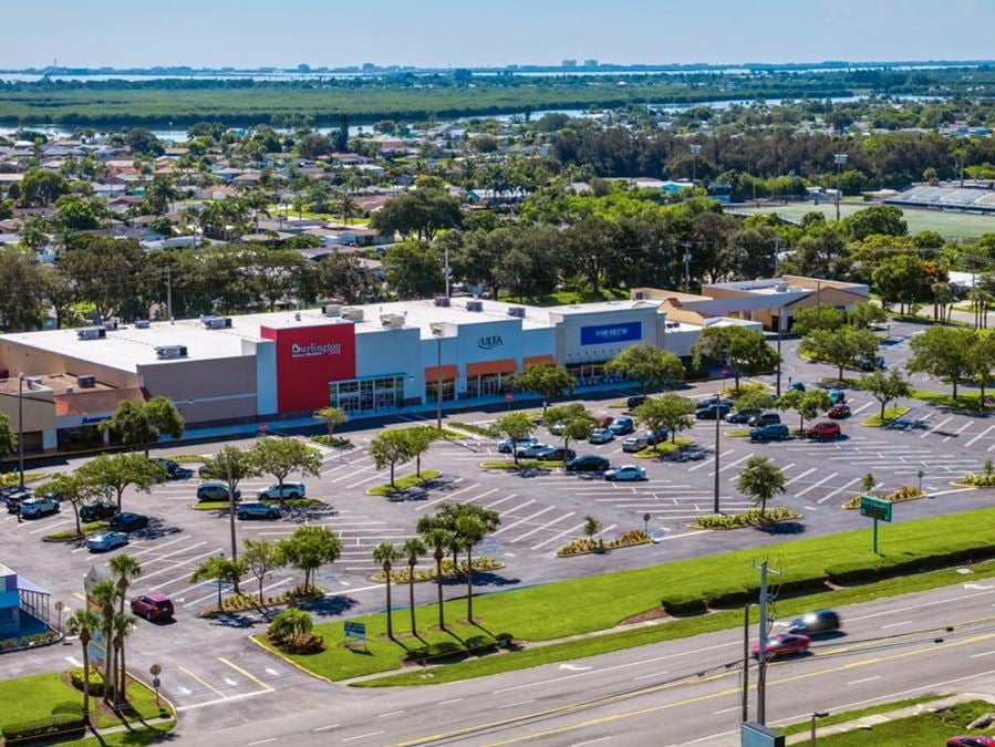 Shoppes at Victoria Square