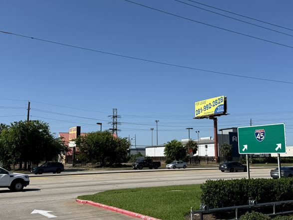 Preview of Retail space for Rent at 302 Farm to Market 1960