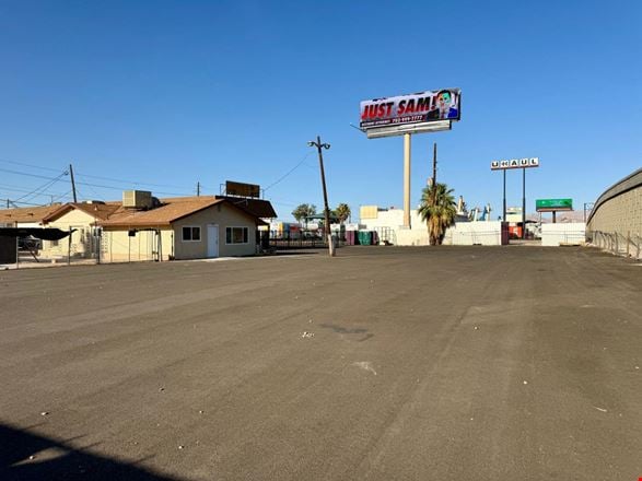 Preview of Industrial space for Rent at 2039 W Bonanza Rd