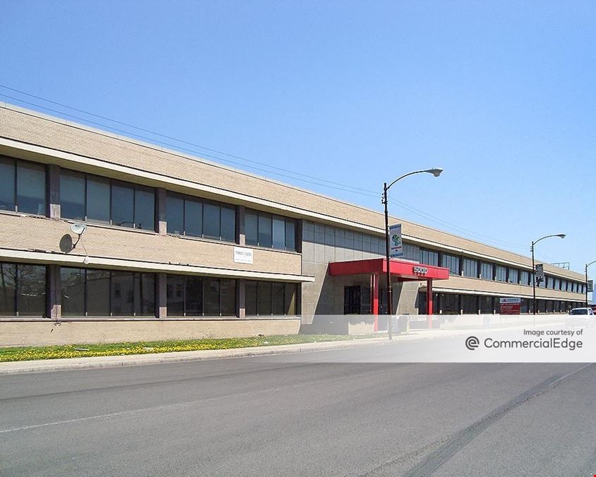 4800 & 5000 West Roosevelt Road