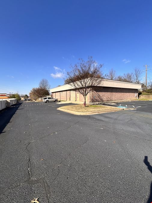 966 Goodman Rd W