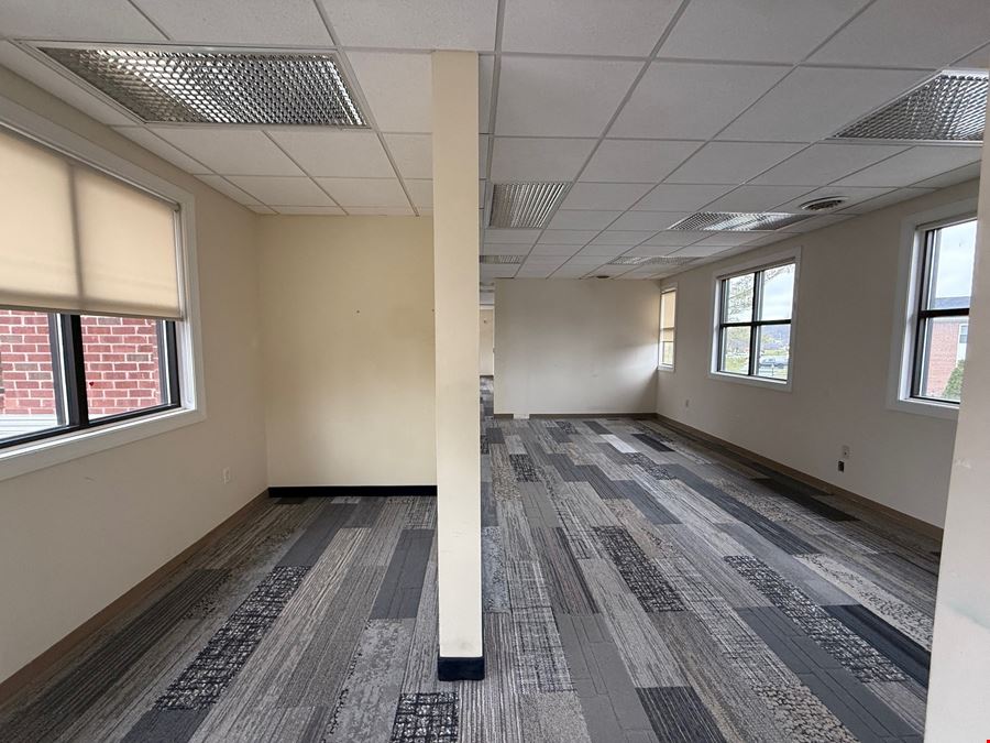 1314 W Chester Pike