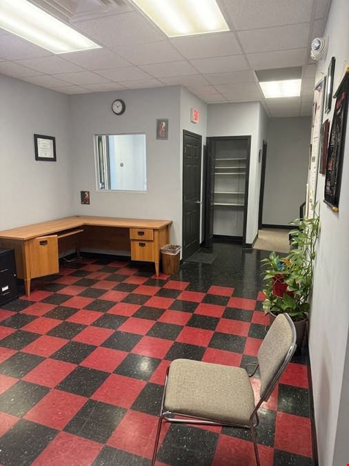 1424 Veterans Drive, Suite 3-A