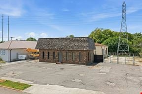 3,806 SF Office/Warehouse Flex Building