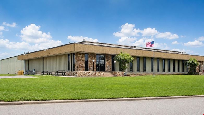 Preview of Industrial space for Rent at 501 Republic Circle