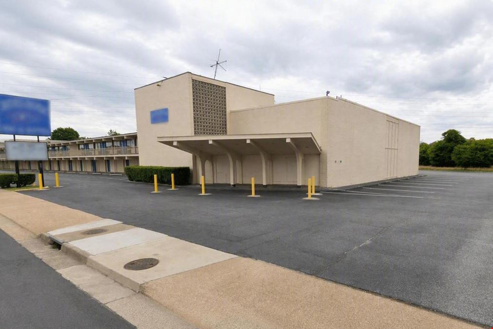 ±9,193 SF COMMERCIAL SHELL SPACE