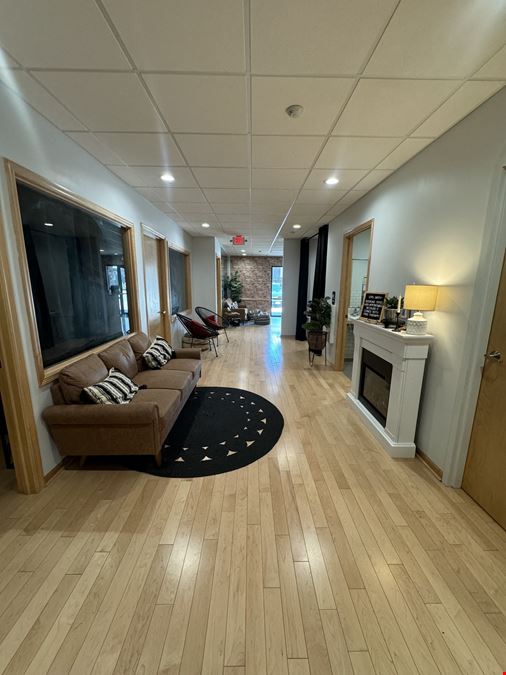 3426 N 190th Plaza-Antler View Office Park