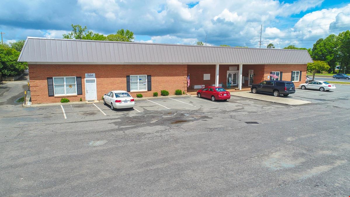 High-Visibility Office/Flex Space on HWY 74