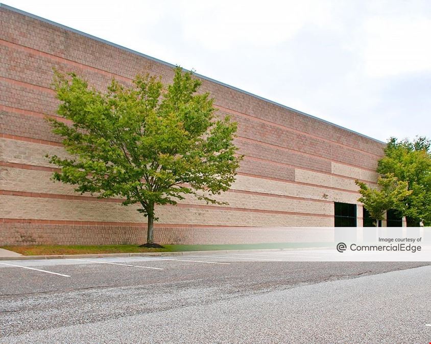 Forest Park Corporate Center - 1225 Forest Pkwy