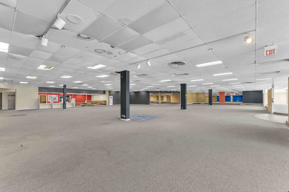 AUCTION: Freestanding Retail Building | Mentor Ohio