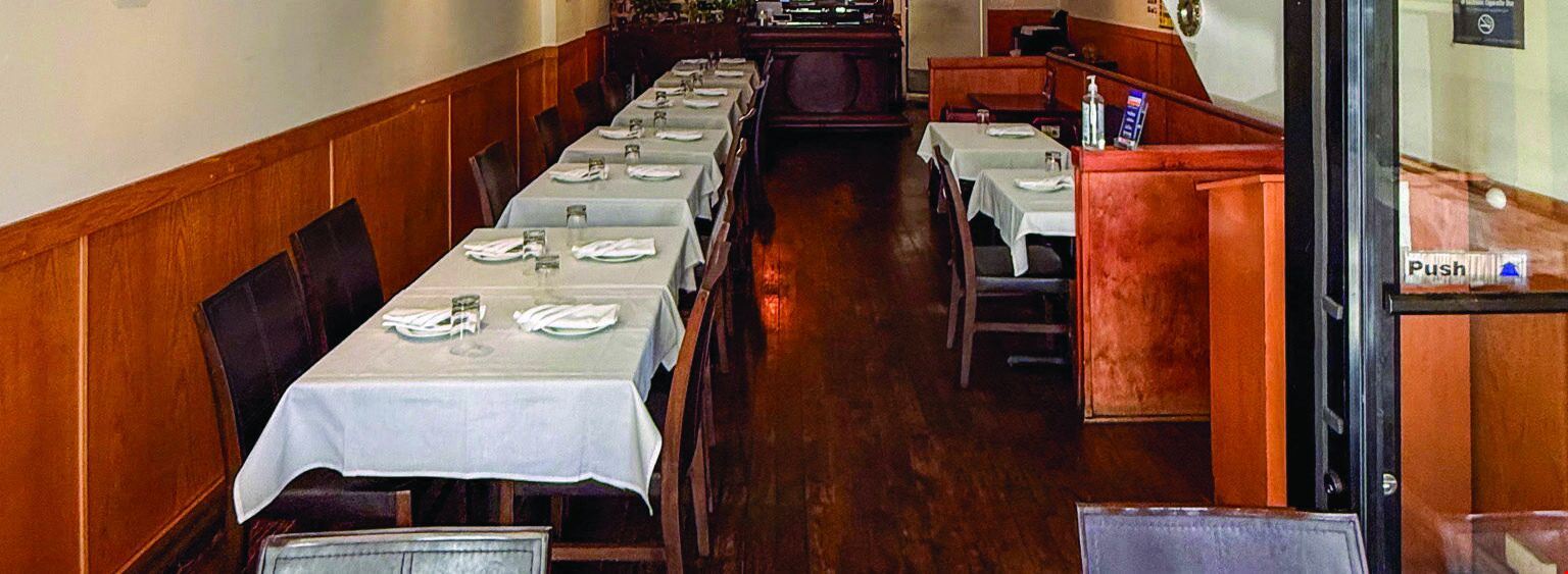 1,100 SF | 678 Franklin Avenue | Turnkey Restaurant with Backyard for Lease