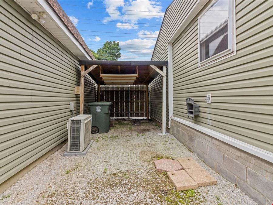 2505 Lincoln Drive