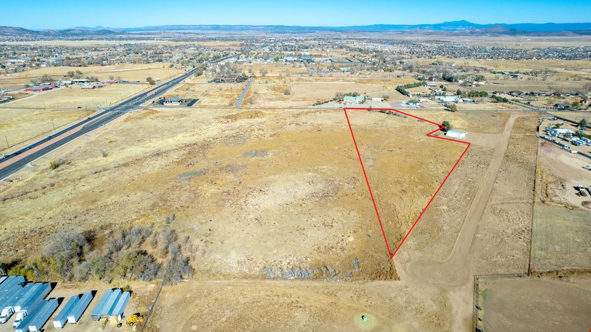 Vacant Land in Chino Valley - Road 1
