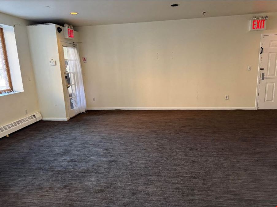 Medical Office Retail Mixed Use Condo 11882 Metropolitan Avenue Kew Gardens 1B