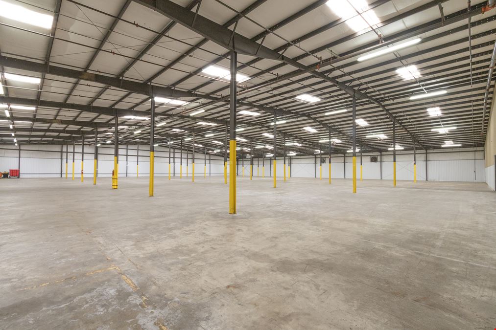 70,000 SF WAREHOUSE SPACE