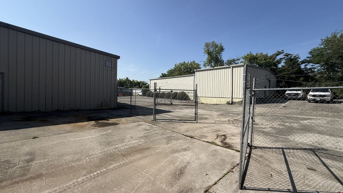 10919 Murdock Dr. - Standalone Warehouse