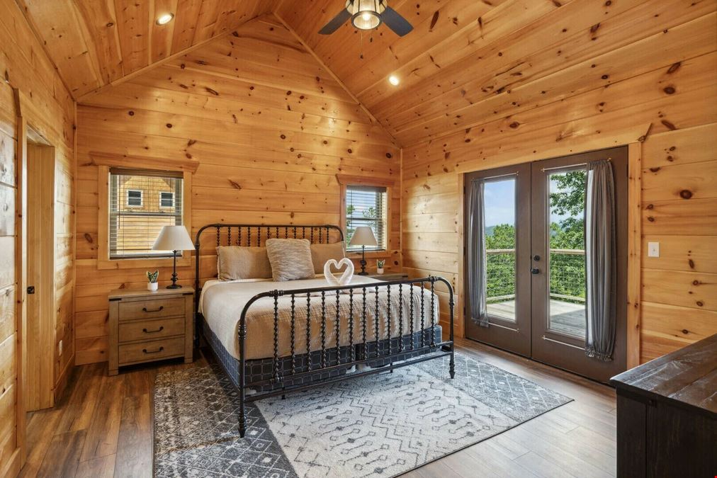 18 Unit Cabin Portfolio