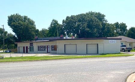 Preview of Retail space for Rent at 2945-2949 N. Porter Ave.