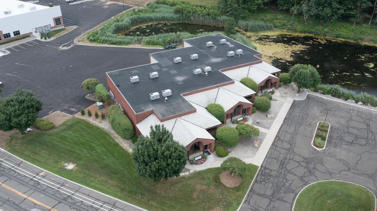 9 Park Lawn Drive
