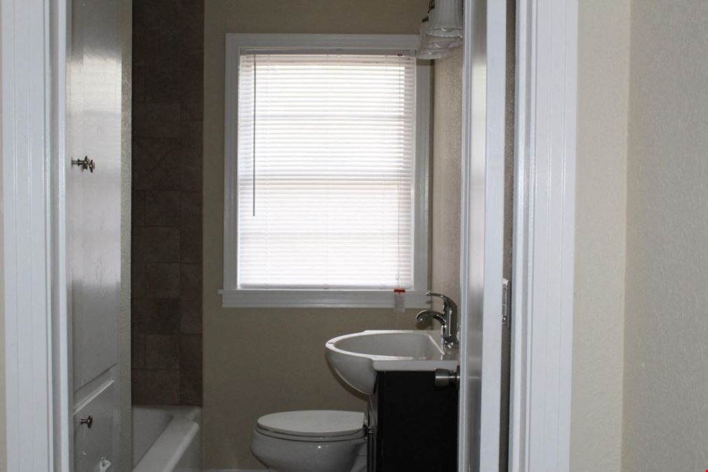 5605 George Bush Dr, Katy, TX 77493