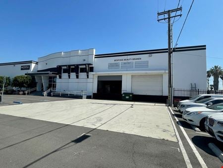 Preview of Industrial space for Rent at 2230 S Tubeway Ave