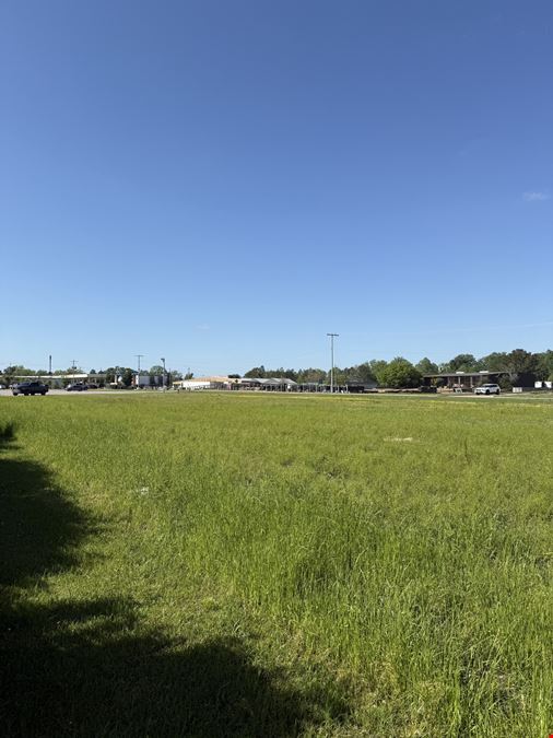 Outparcel - Lakeland Drive