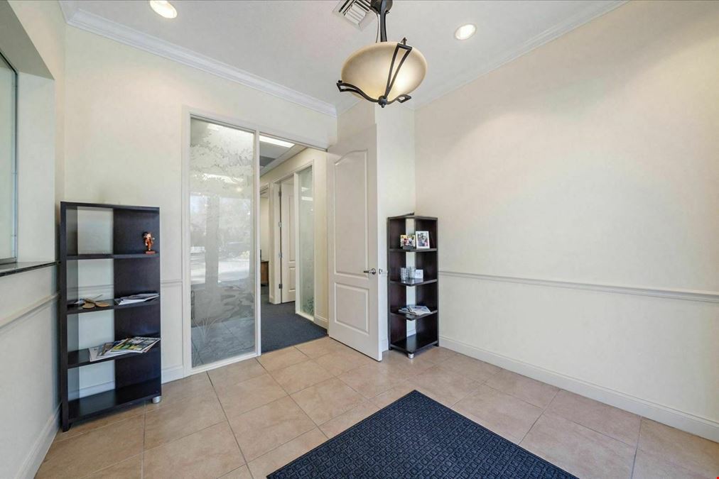 Sawyer Oaks Office Condo
