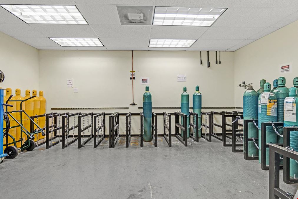 4790 NW 157th Street - 34,515 Sq. Ft.