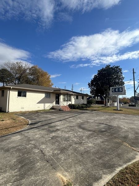 Preview of Office space for Sale at 1401 Thompson Cir