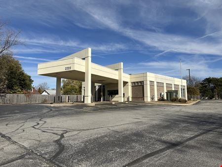 Preview of Retail space for Rent at 2222 41st St