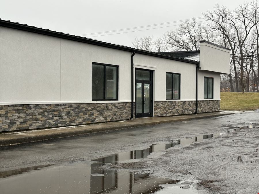 3310 Southwestern Blvd -  2,275+/- SF Retail Opportunity