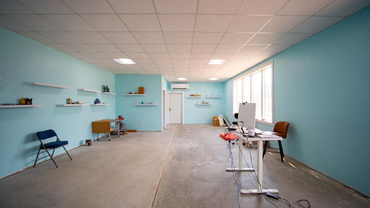 Showroom-Quality Flex Facility | For Sale or Lease