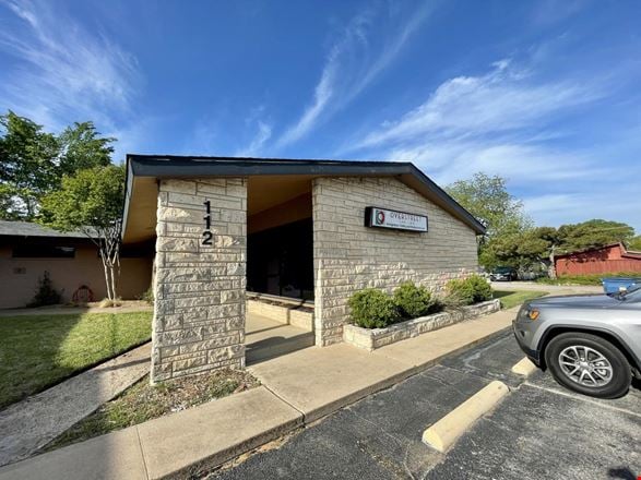 Preview of Office space for Rent at 112 W Pipeline Rd