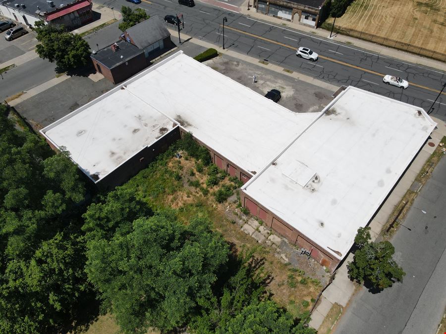 12,250 SF Commercial Property