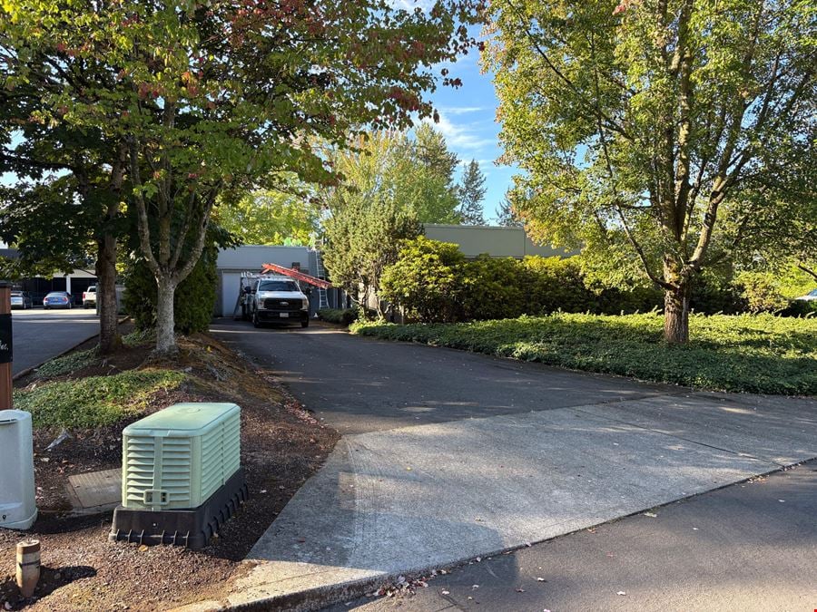 8600 SW Saint Helens Dr