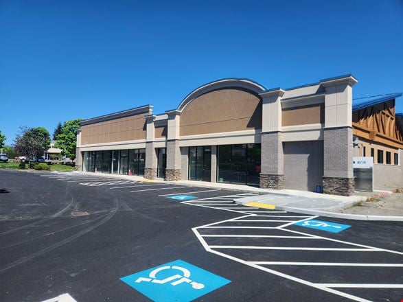 Preview of Retail space for Rent at 3235 NW Plaza Rd