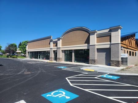 Preview of Retail space for Rent at 3235 NW Plaza Rd