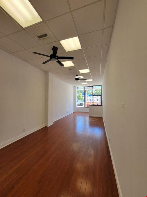 5929 Riverdale Ave