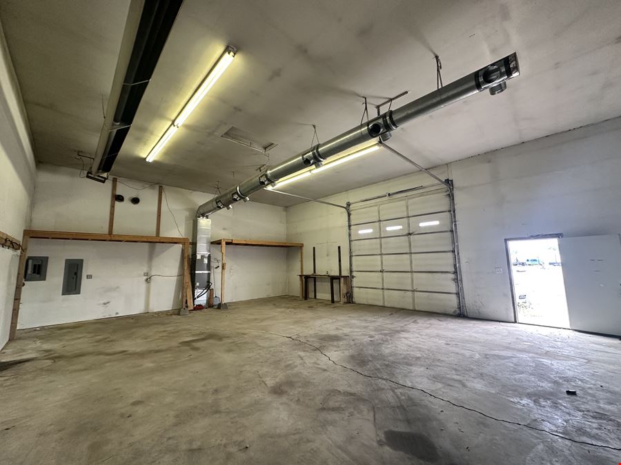 1209 Old Highway 10 W