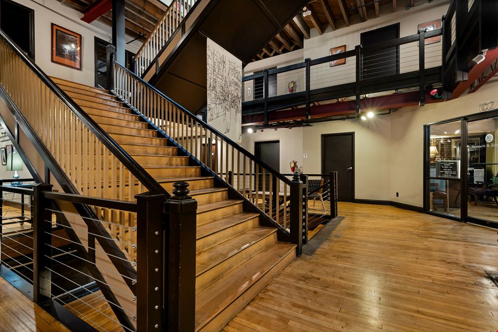 Co-Working Space in Downtown Move-In Ready